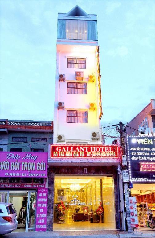 Gallant Hotel - 154 Ngo Gia Tu Hai Phong Exterior photo